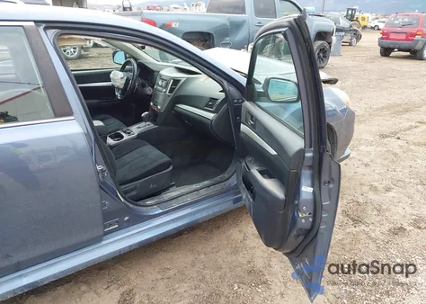 2013 Subaru Legacy 2.5I Premium z USA, uszkodzony, nr VIN 4S3BMCC61D3040574